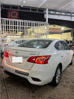 نيسان سنترا